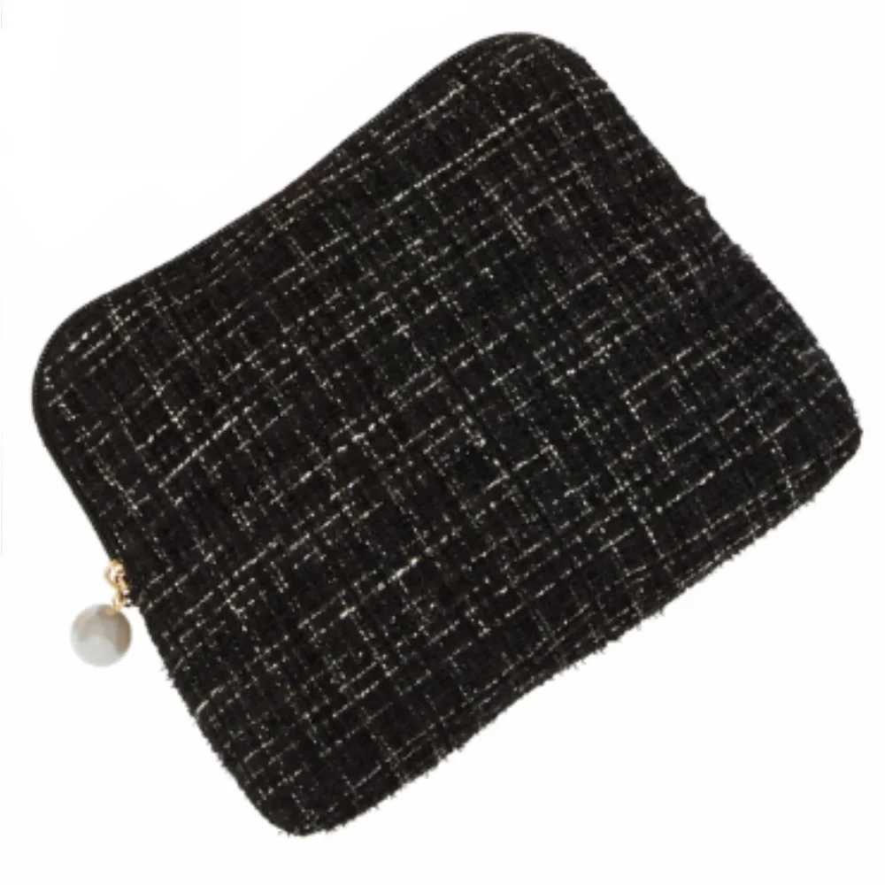 Ulta Black Tweed Pearl Zip Makeup Bag